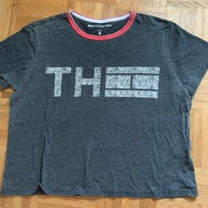 tommy hilfiger crop tshirt